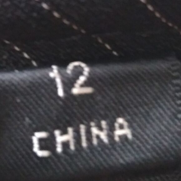 Tahari by ASL Black and White Pinstriped Print Timeless Office Above Knee Skirt - Picture 3 of 11